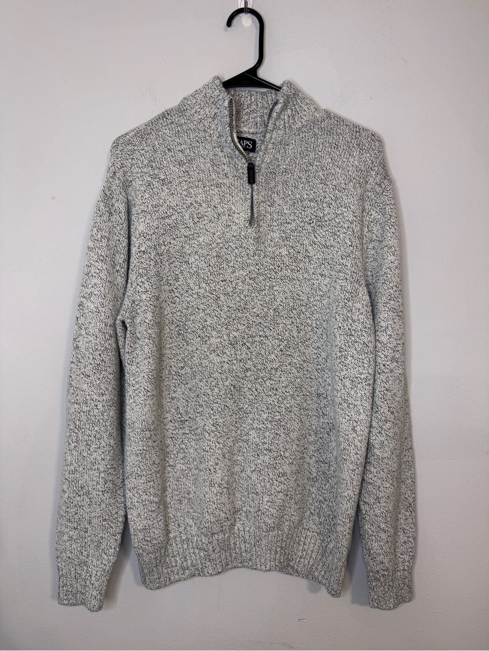 CHAPS Men's Gray Quarter-Zip Knit Sweater